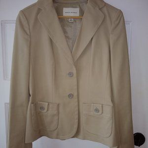 Banana Republic Stretch Suit size 10, 3 pieces